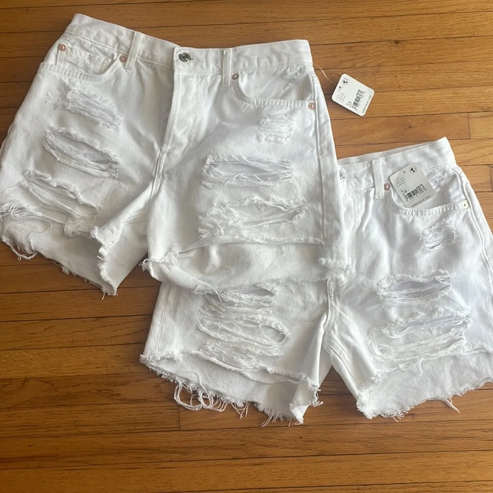 Free People Optic White Mid Rise Maggie Shorts NWT